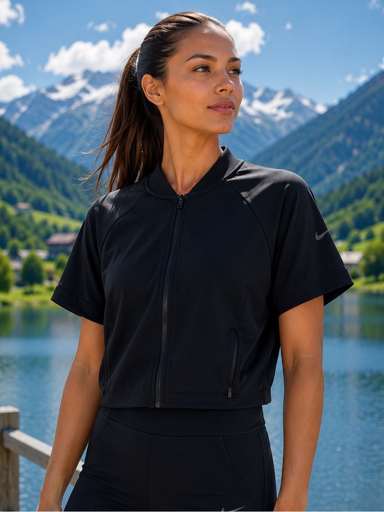 Nike Tops - 💚Nike Black Short Sleeve Zip-Up Sweatshirt